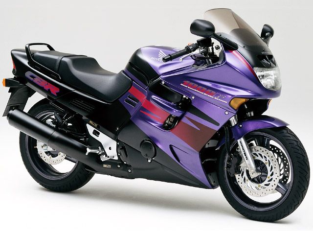 1994年 CBR1000F モーリタニアバイオレットメタリック（カタログメイン）