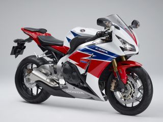 2013年 CBR1000RRロスホワイト