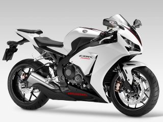 2014年 CBR1000RR C-ABS