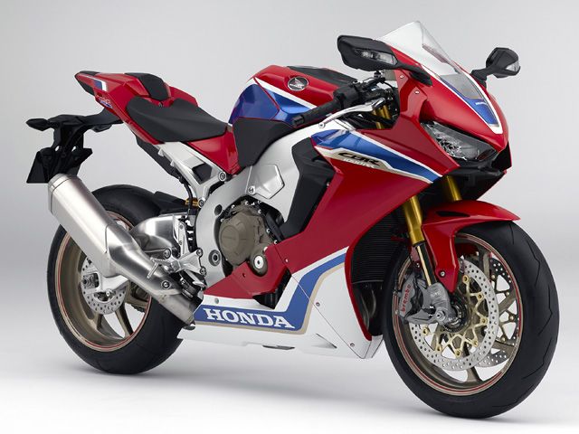 2017年 CBR1000RR SP2 ヴィクトリーレッド（カタログメイン）