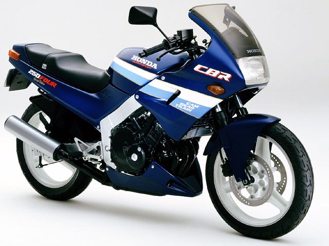 ホンダ Honda Cbr250フォア Cbr250fourの型式 諸元表 詳しいスペック バイクのことならバイクブロス