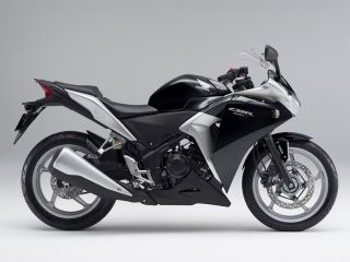 2011年 CBR250R ABSアステロイドブラックメタリック