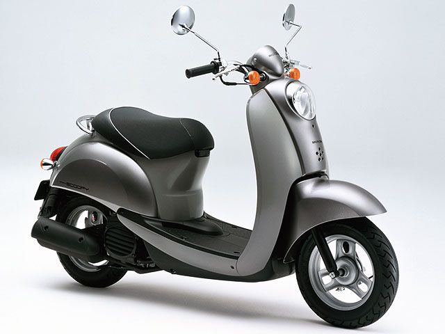 2004年 CREA SCCOPY i シールシルバーメタリック×ペンギングレー（カタログメイン）