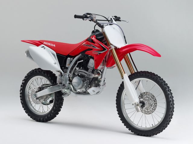 2012年 CRF150RⅡ レッド（カタログメイン）