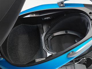 2013年 C600Sport（ラゲッジスペース）
