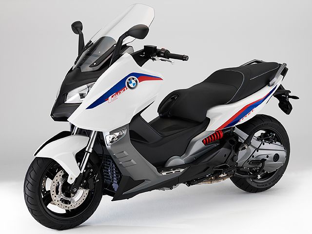 2014年 C600Sport Special Edition アルピンホワイト（カタログメイン）