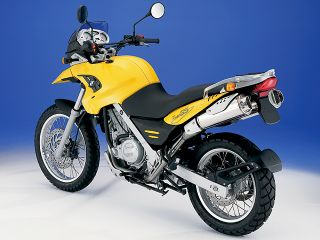 2005年 F650GS（Single)（リアビュー）