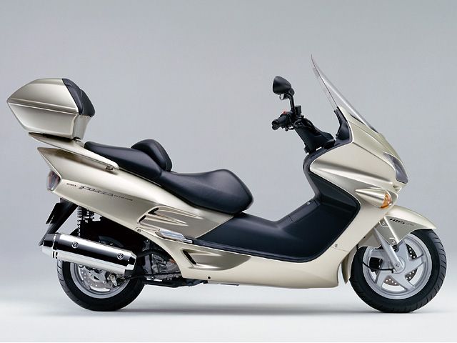 2001年 FORZA ST サイバーゴールド(カタログメイン)