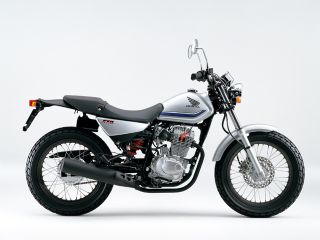 2003年 FTR モノトーンカラーブーンシルバーメタリック（スタンダードカラー）