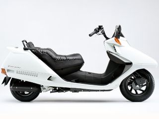 2005年 FUSION SEパールシーシェルホワイト