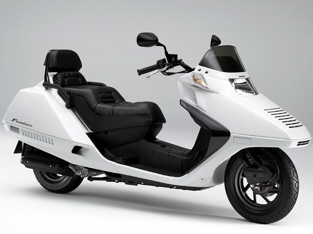 ホンダ F-05 ◆ ホンダ フュージョンXX 3型 ◆ 純正 ヘッドライト ◆ MF02 ヘリックス CN250