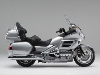 2008年 GOLDWINGビレットシルバーメタリック