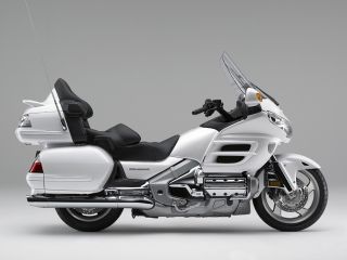 2008年 GOLDWINGパールアルパインホワイト