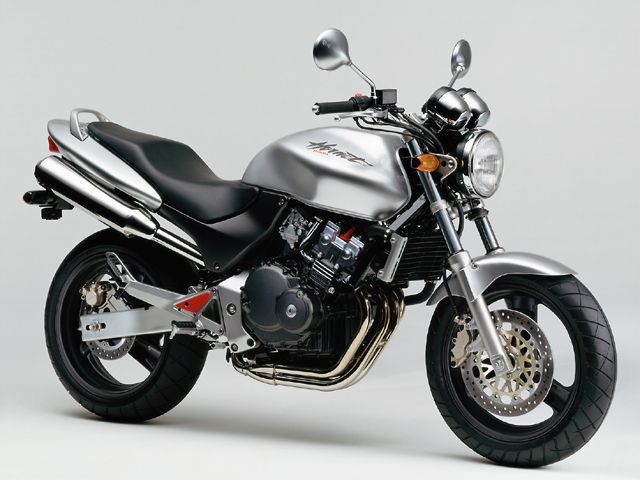 ホンダ Honda 1998年 Hornet マイナーチェンジのカタログ情報 沖縄のバイクを探すなら グーバイク沖縄