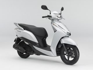 2013年 LEAD 125パールジャスミンホワイト