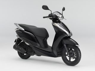 2015年 LEAD 125ポセイドンブラックメタリック