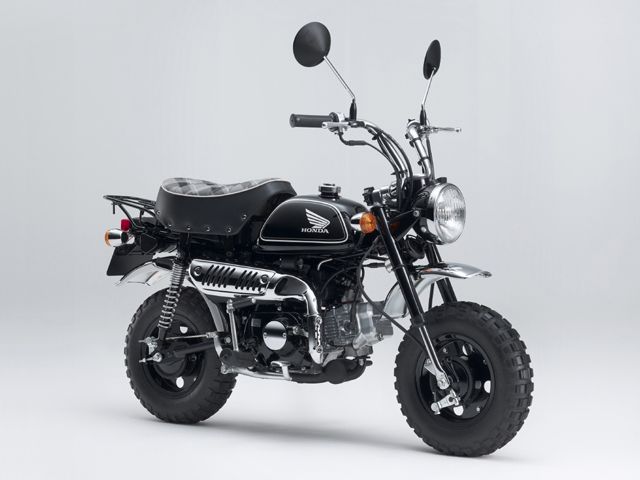 2011年 MONKEY Limited ブラック（カタログメイン）