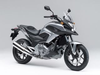 2012年 NC700Xデジタルシルバーメタリック