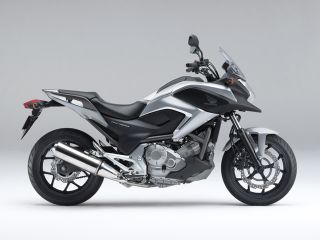 2012年 NC700X Type LDデジタルシルバーメタリック