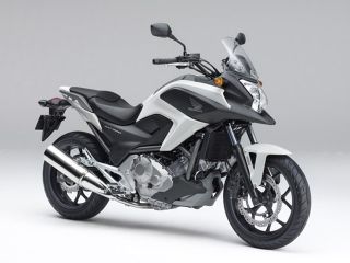2012年 NC700X Type LD ABSパールサンビームホワイト