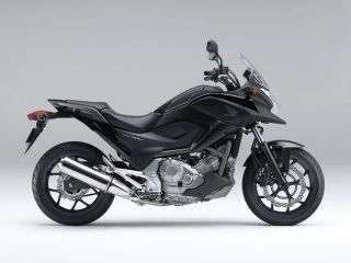 2012年 NC700X Type LD ABSダークネスブラックメタリック
