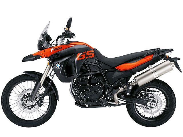 2010年 F800GS ラバオレンジメタリック/ブラックサテングロス(カタログメイン)