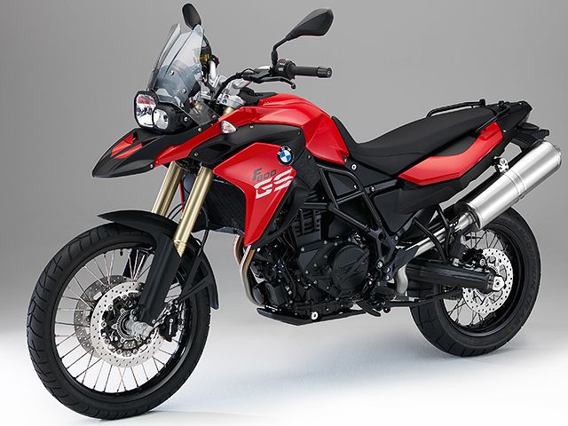 2015年 F800GS Racing red(カタログメイン)