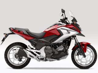 2016年 NC750X Type LD Dual Clutch Transmission ABS E Packageキャンディープロミネンスレッド