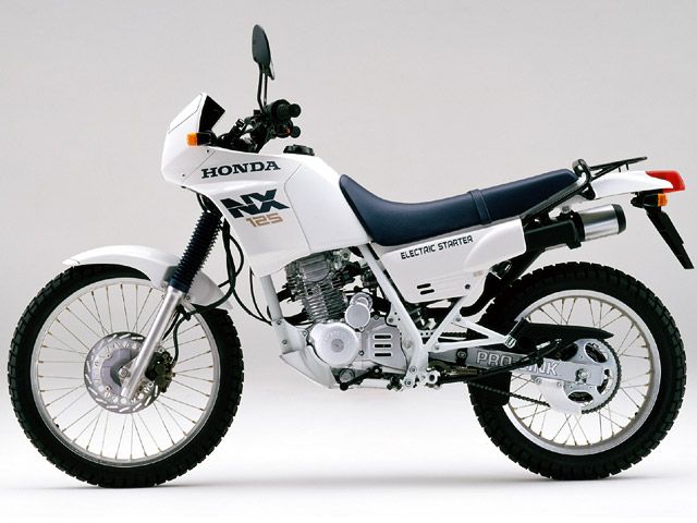 1988年 NX125 ホワイト（カタログメイン）