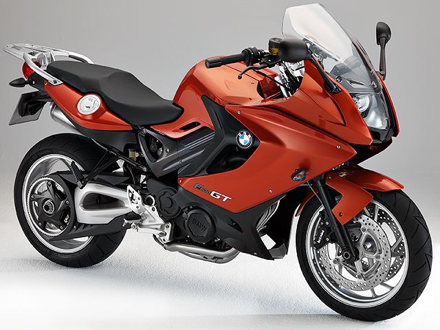 2013年 F800GT バレンシア・オレンジ・メタリック（カタログメイン）