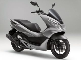 2015年 PCX150マットテクノシルバーメタリック