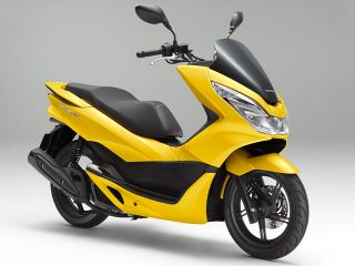 2017年 PCX150クリッパーイエロー