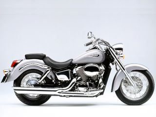 2004年 Shadow 400デジタルシルバーメタリック