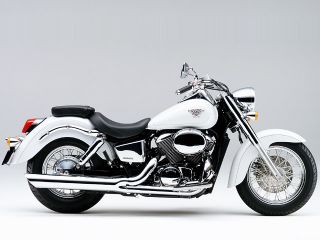 2005年 Shadow 400パールクリスタルホワイト