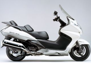 2005年 SILVERWING600 ABSパールミルキーホワイト×デジタルシルバーメタリック