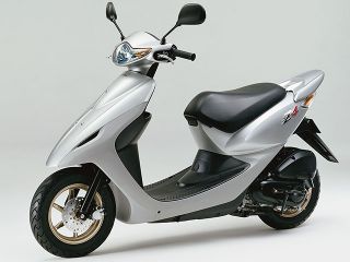 神奈川☆DIO Z4 HONDA☆ZXの後継モデル☆燃費良く静か☆バッテリー新品 