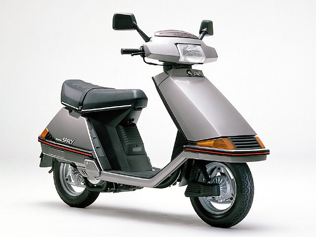 1982年 SPACY 80 （カタログメイン）
