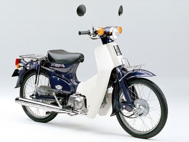 1999年 Super Cub 50 Deluxe ユニオンシティブルーメタリック（カタログメイン）