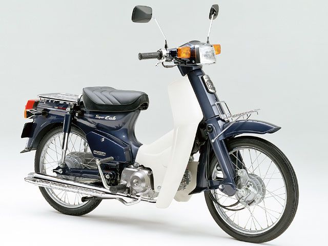 2002年 Super Cub 50 Custom アドベンチャーブルーメタリック（カタログメイン）