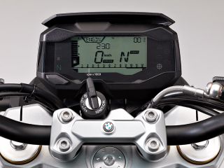 2017年 G310R（メーター表示イメージ）