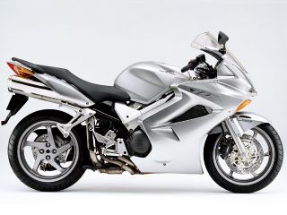 2005年 VFRデジタルシルバーメタリック