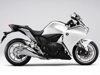 2011年 VFR1200Fパールサンビームホワイト