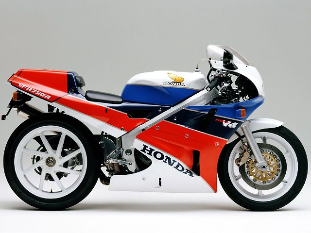 ホンダ（HONDA） VFR750R（RC30) | VFR750Rの型式・諸元表・詳しいスペック-バイクのことならバイクブロス
