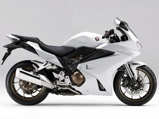 2017年 VFR800Fパールグレアホワイト