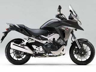 2017年 VFR800Xマットバリスティックブラックメタリック
