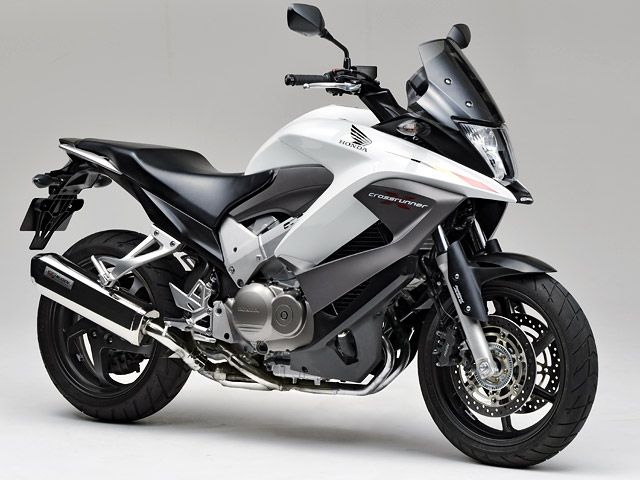 2011年 VFR800X MUGEN (カタログメイン)