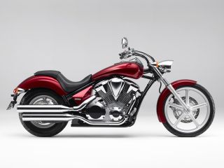 2010年 VT1300CSキャンディーグローリーレッド