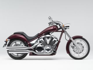 2010年 VT1300CXボルドーレッドメタリック