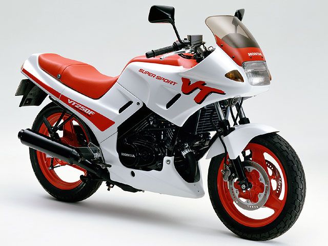 ホンダ（HONDA） VT250Fの型式・諸元表・詳しいスペック-バイクのこと
