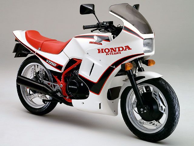 検討致しますHONDA VT250FE インテグラ フロントカウル - カウル ...